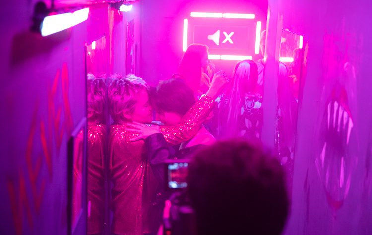 Filming the nightclub scene
